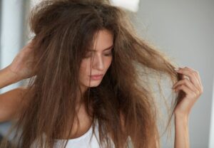 Productos para hidratar el cabello seco y maltratado: cómo devolverle vida a la fibra capilar